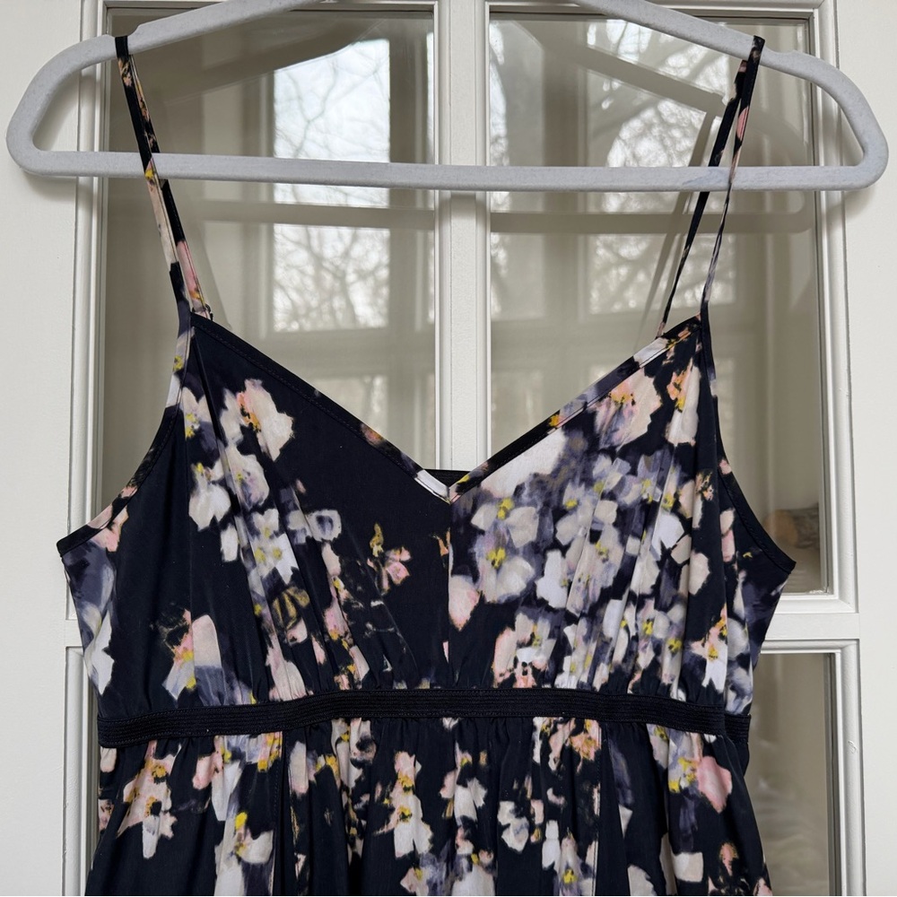 Navy V-Neck Maxi Dress with Pink & White Blooms - Size M